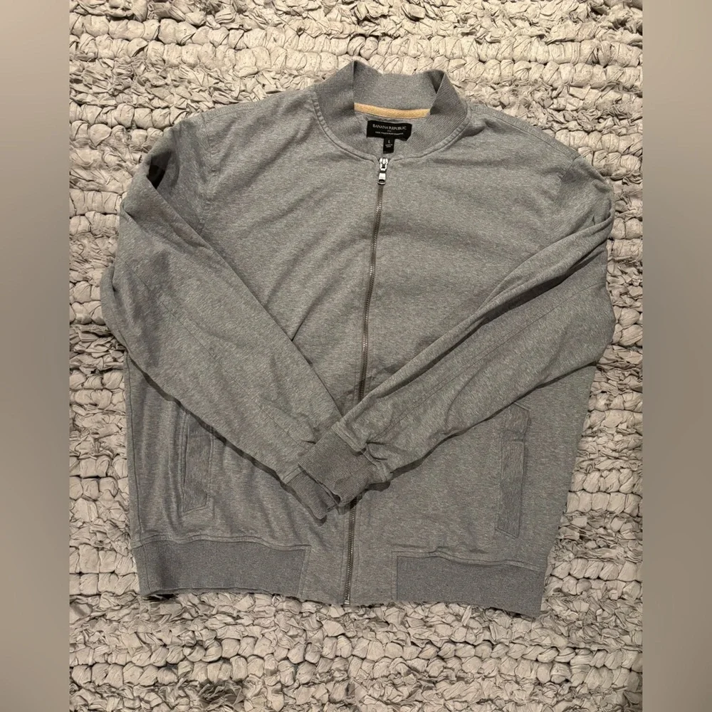Banana Republic Gray Luxe Touch Performance Full Zip Sweatshirt / Jacket